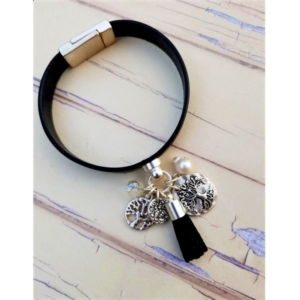 Bracelet. Tree of Life. Black Faux Leather. Charms. Magnetic Clasp.